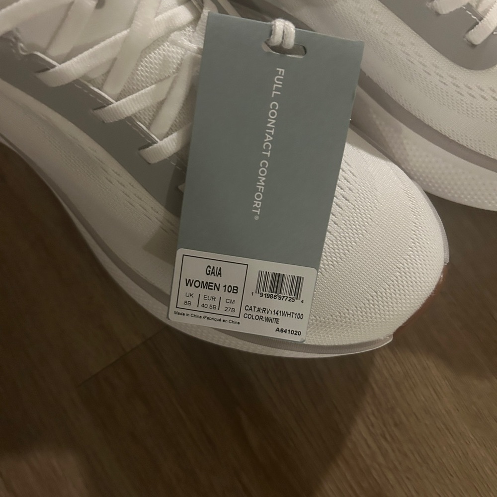 REVITALIGN Gaia Walking Platform Athletic Sneaker Size 10
New in box - Picture 10 of 10